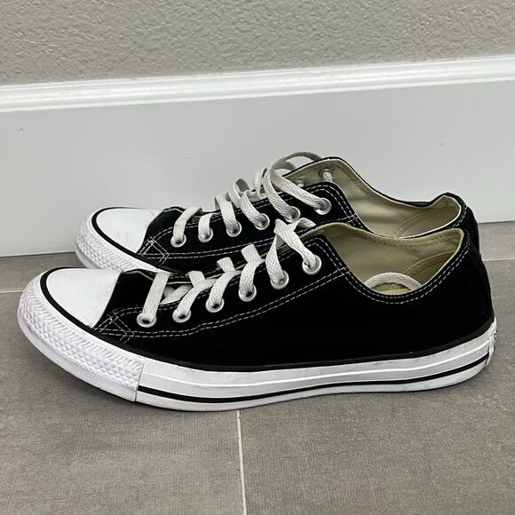 Converse Chuck Taylor All Star Mens 8/Womens 10 Black Low Top Casual Shoes - Picture 3 of 5